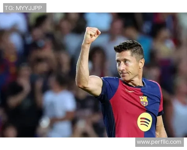 莱万多夫斯基射门技巧深度解析与战术应用探讨